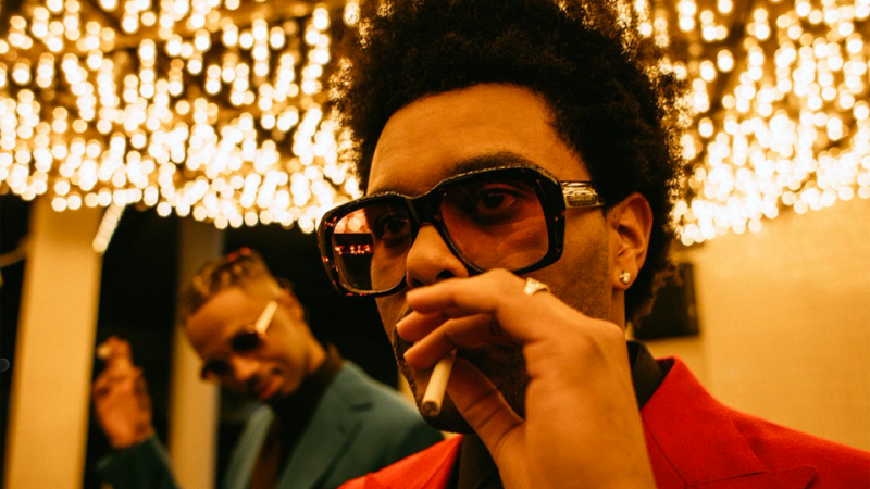La bombe The Weeknd « Blinding Lights »