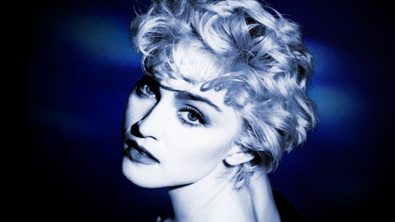 Madonna fête les 35 ans de l’album « True Blue »