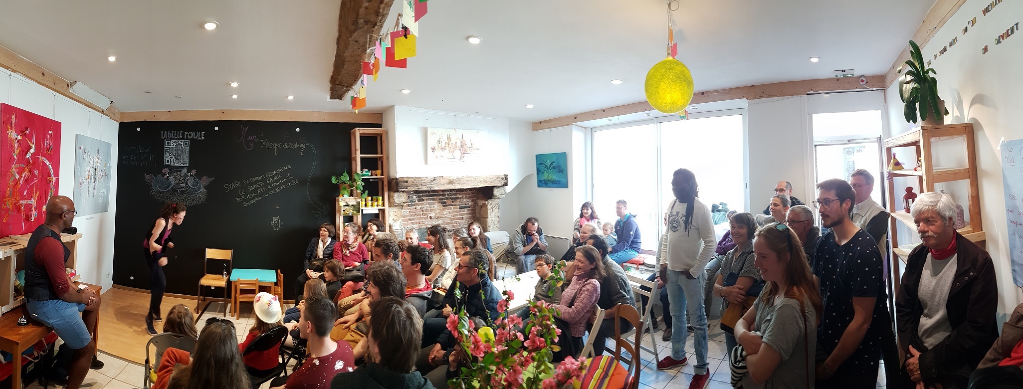 Café associatif La Belle Poule 42 rue Rabelais