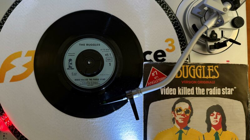 Le Vinyle de 10h moins 10 : Video Killed the Radio Star – The Buggles