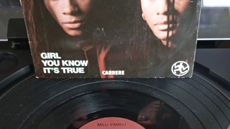 🎵 Le Vinyle de 10h moins 10 – Dimanche 10 mai – Milli Vanilli – Girl You Know It&rsquo;s True