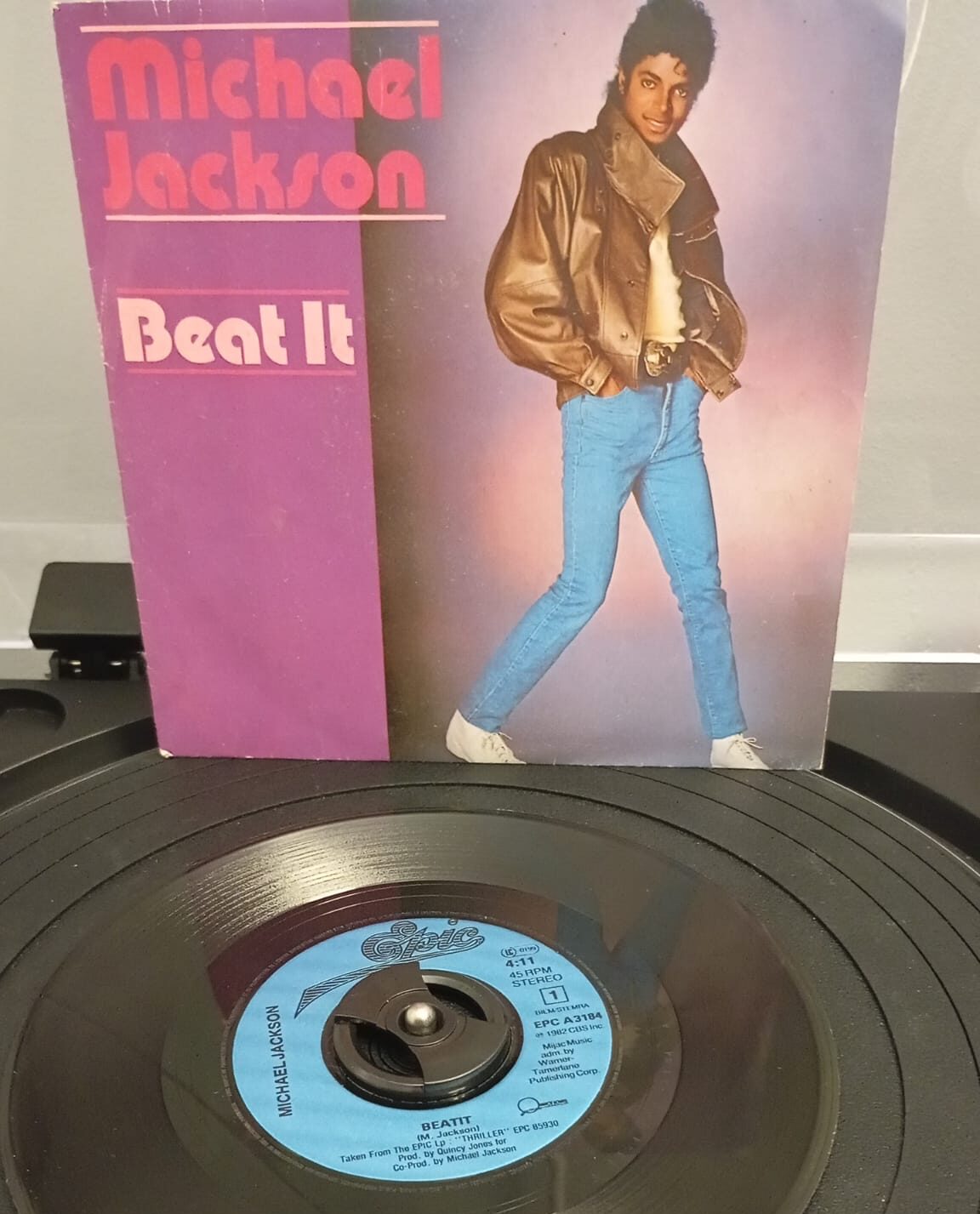 🎵 Le Vinyle de 10h moins 10 – Dimanche 12 juillet – Michael Jackson – Beat It