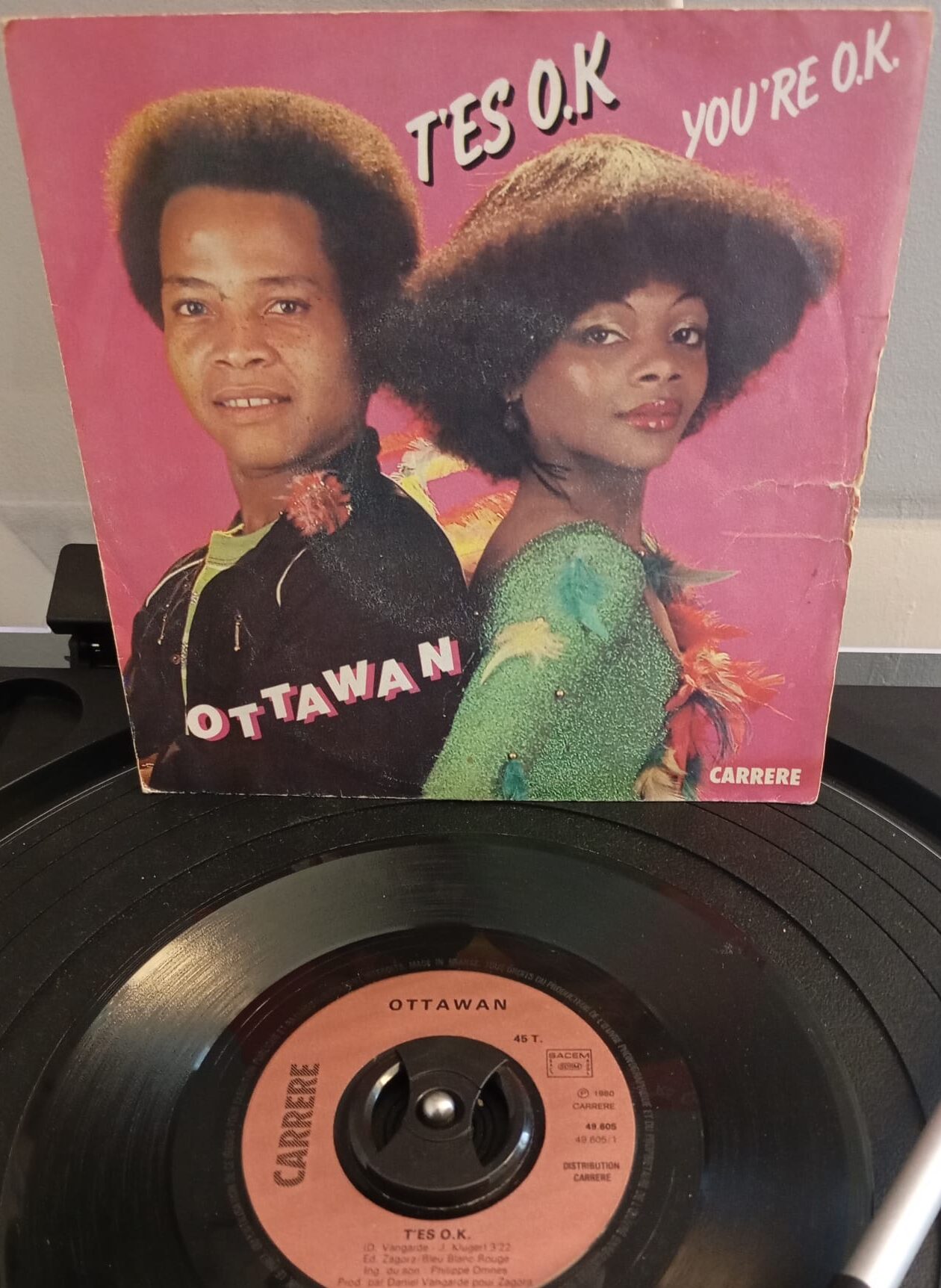 🎵 Le Vinyle de 10h moins 10 – Dimanche 25 octobre – Ottawan – T’es O.K.